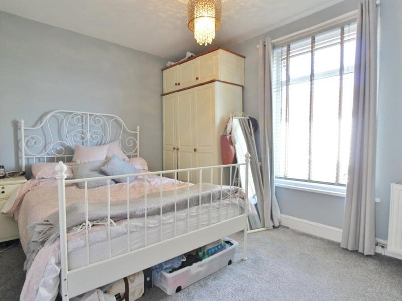 This home is ideal for a first time buyer and is currently on the market for £225,000.