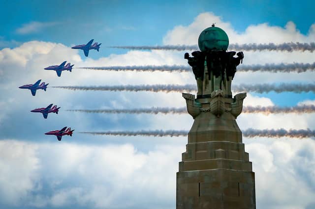 Red Arrows. Portsmouth's Armed Forces Day, Southsea Common
Picture: Chris Moorhouse (080624-53)