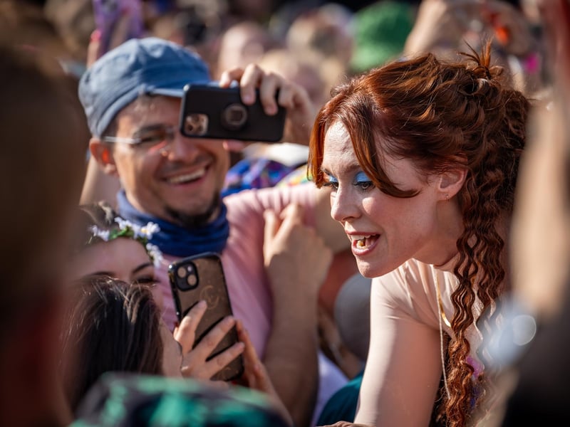 Kate Nash left the stage to sing up close and personal with the crowd on the Common Stage Saturday afternoon.
Photo by Alex Shute