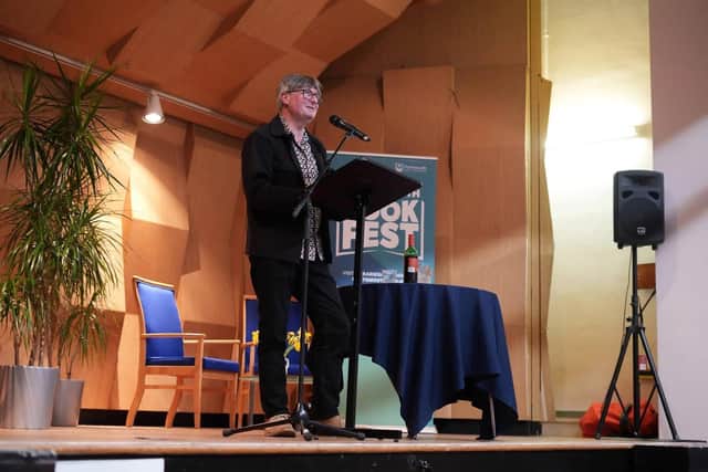 Simon Armitage