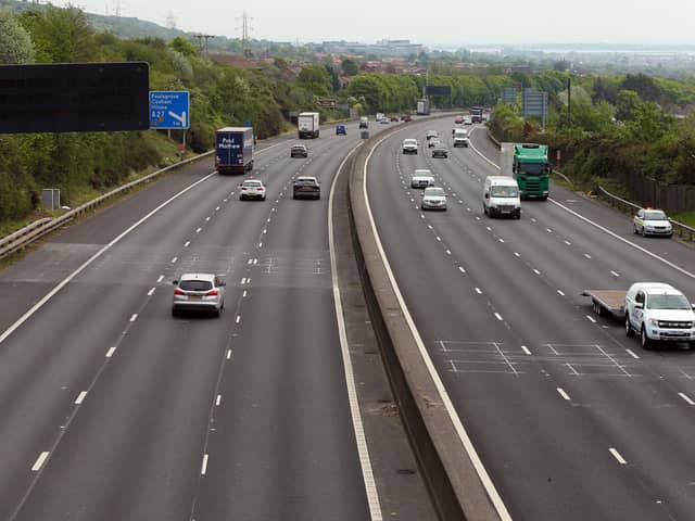 The M27 near Portchester 
Picture: Chris Moorhouse (jpns 040522-21)