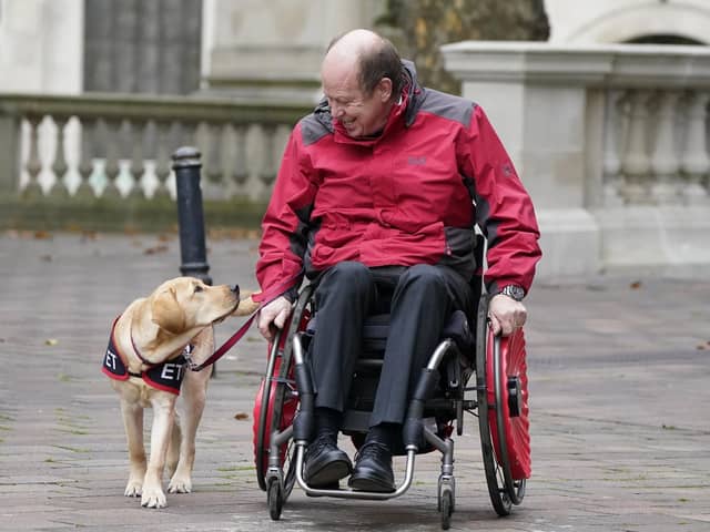 ET and charity founder Allen Parton put their best paw forward.