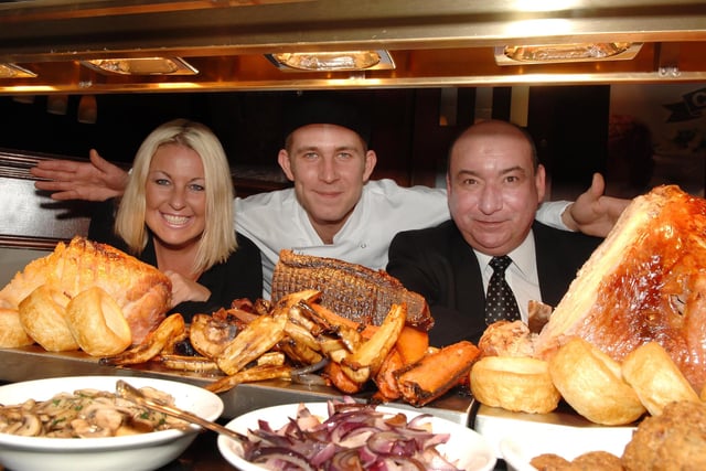 Steve Evans, right, the manager of the pub in Copnor Road, with Greene King's business development manager Andrea Greenwood and head chef James Robson in 2006