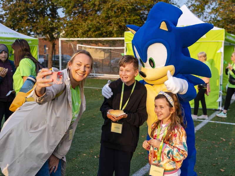 People have taken part in the Rowans Hospice Shining Stars Walk on Saturday, September 21, 2024, in a bid to raise money for the charity. Those taking part had the option to complete a 4 or 8 mile sponsored walk around Portsmouth and Southsea.  Picture Credit: Matthew Clark
