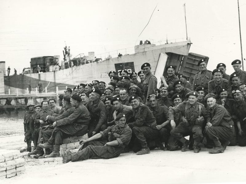 Embarkation - tank crews of the Churchills(c) The News, War Series 2981