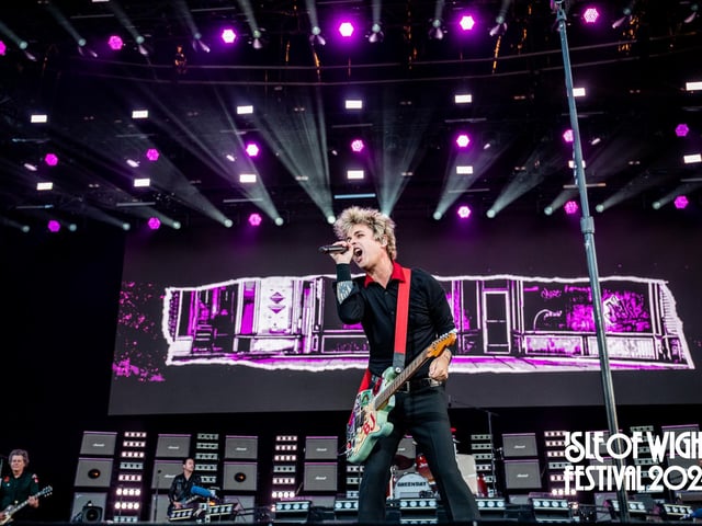 Green Day on the main stage by Sarah Louise Bennett