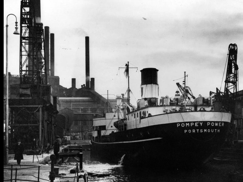 Collier Pompey Power arriving at her unloading dock opposite the power station. Picture: Barry Cox collection