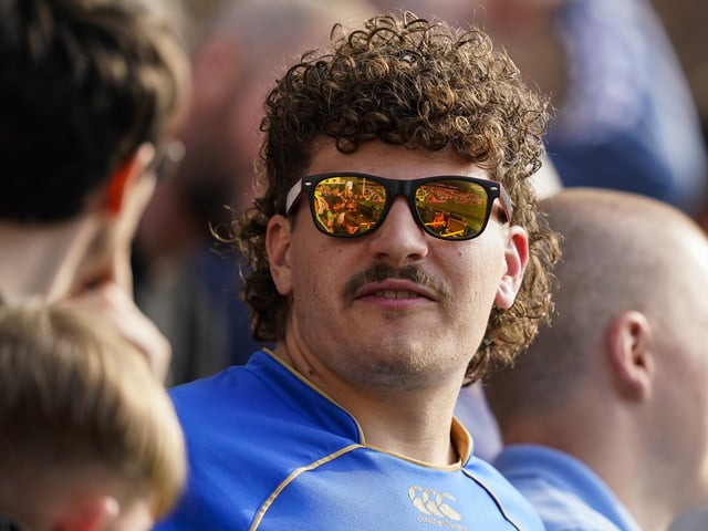 Playing it cool before kick-off!