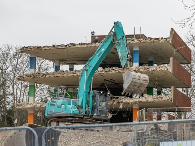 The last piece of the structure remaining. Picture: Mike Cooter (110324)
