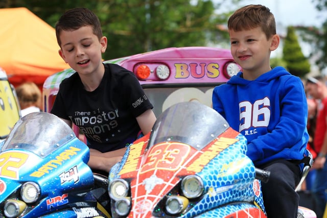 Kaiden Hopkins, eight, left, and Oliver Keen, seven (jpns 250622-25)