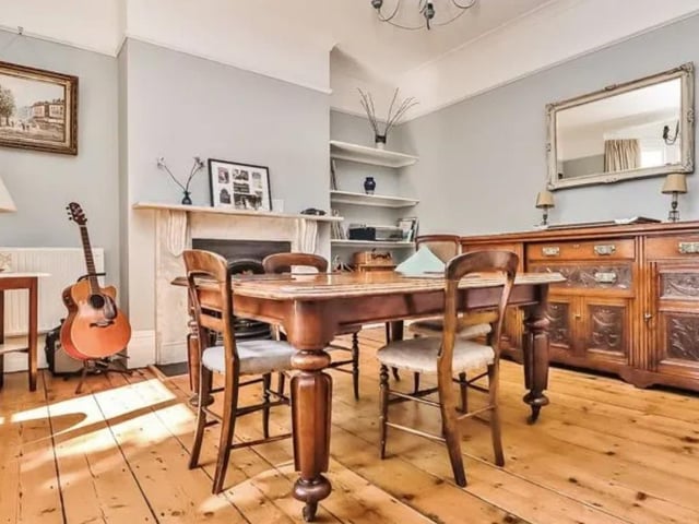 This home is only a stone's throw from some of the most popular Southsea areas including Albert Road and Palmerston Road.