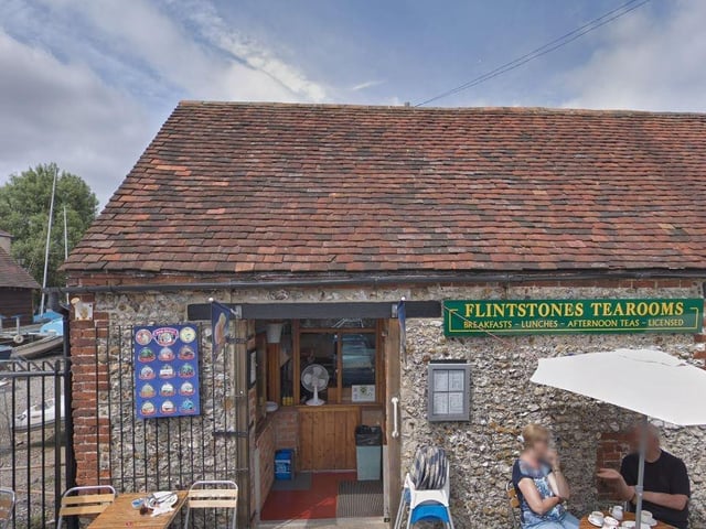 Flintstones Tearooms, on South Street, has a rating of 4.6 out of five from 335 reviews on Google.