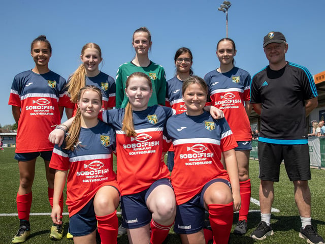 New Milton Town Girls U15s. Picture: Alex Shute