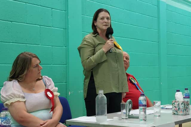 L To R Gemma Furnivall, Bella Hewitt (Standing) Edward Dean