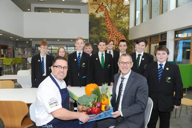 Park Community School headteacher, Chris Anders, alongside UK School Chef of the Year, Steven Cross.
Picture: Sarah Standing