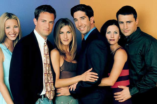 Friends stars' David Schwimmer and Jennifer Aniston have sent the internet wild today over dating rumours.