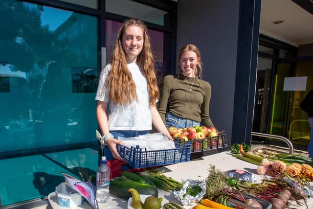 Cerise Collins 15 and Lily Allen 15 selling produce
Picture: Habibur Rahman