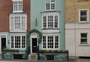 Becketts has announced that the bar and restaurant in Bellevue Terrace will be closed for the foreseeable future from next month.