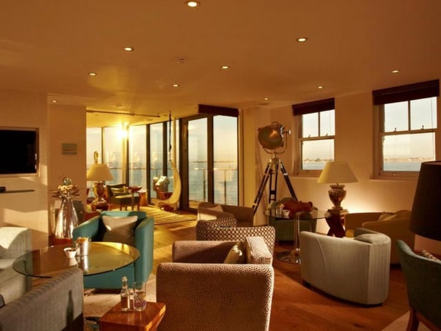 The island possesses fantastic 360 views of the coast and Portsmouth city.