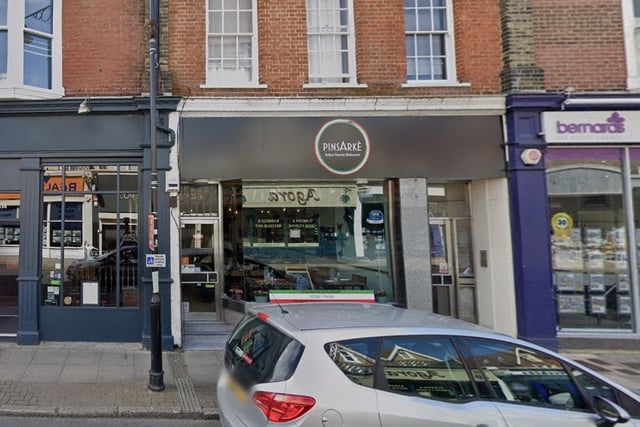 Pinsarke, Portsmouth, is based in Clarendon Road, and it has a Google rating of 4.9 with 105 reviews.