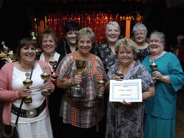 2009 Women's Division E winners Admiral Drake.
