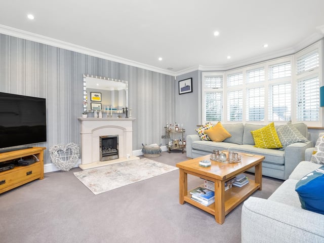 50 Hill Road, Portchester