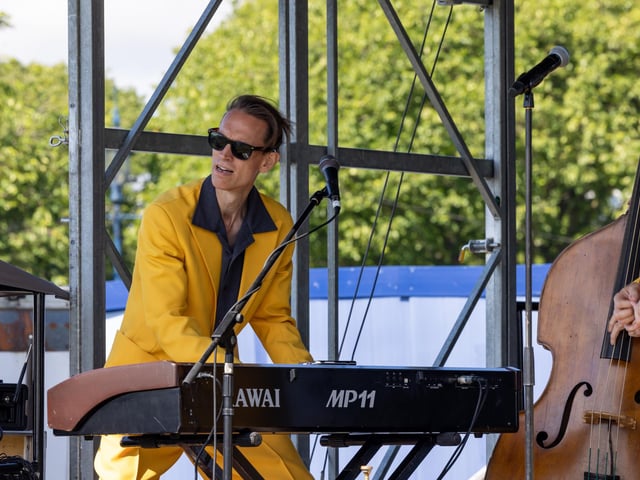 Keyboard player Vince Hurley from Jive Aces giving a very energetic performance at the Bandstand. Picture: Mike Cooter (210724)