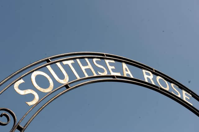 The Rose Garden in Southsea is the perfect place to meet up with friends...
Picture: Ian Hargreaves  (131979-10)
