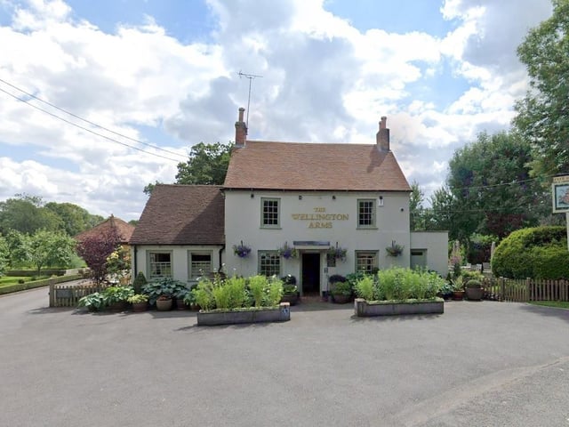 The Wellington Arms, in Baughurst, serves rustic pub food from local produce. They have their own herb and vegetable beds, as well as keeping its own sheep, pigs, chickens and bees. Other meats are sourced from within 20 miles of the business.