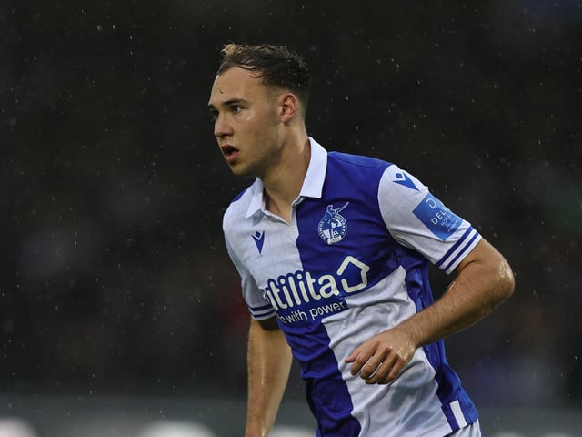 Transfermarkt.com value: 2m euros.

Alex Robertson's Transfermarket.com value: 500,000 euros.