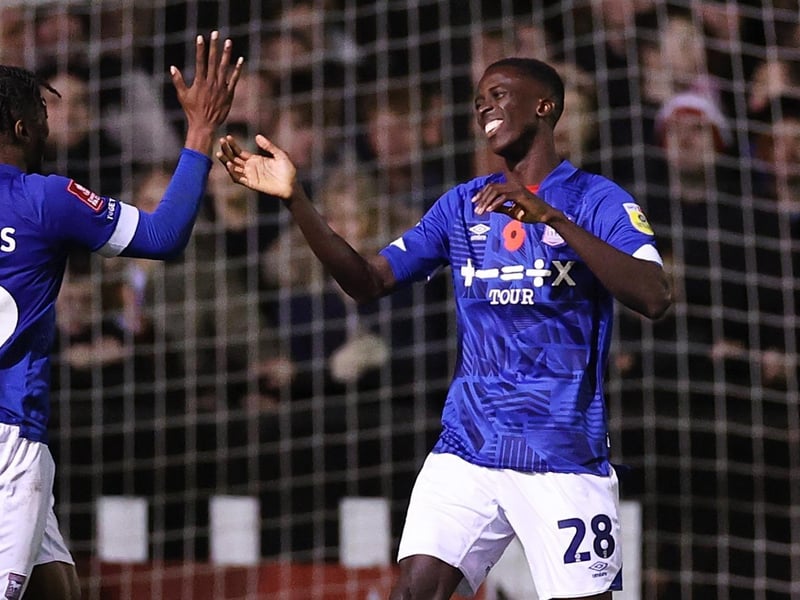 Ipswich - Charlton (loan)