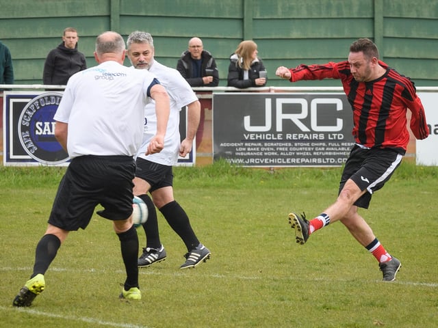 Action from the Jon Gittens memorial charity match between a team of former Fareham Town players and a side of ex-Pompey and Southampton professionals. Picture: Keith Woodland (160421-680)