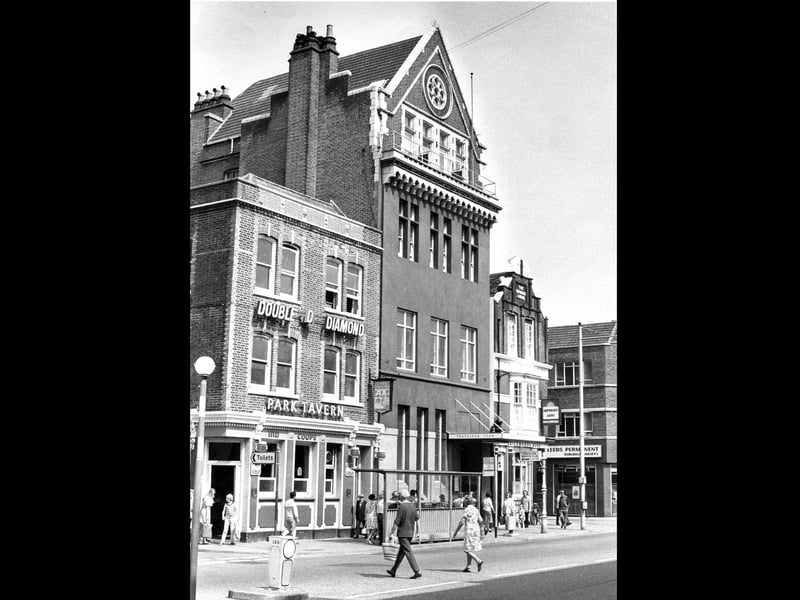 Trafalgar Club, Edinburgh Road, Portsmouth, August 1975. The News PP5256