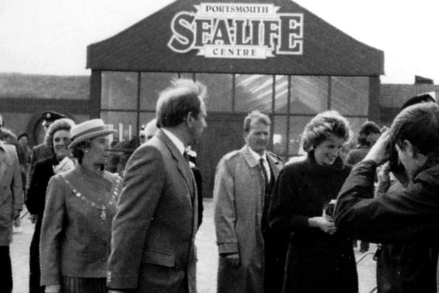 Princess Diana arrived in Portsmouth for a solo visit in April 1986. She visited the Portsmouth Sea Life Centre and the new Fratton Sports Hall.