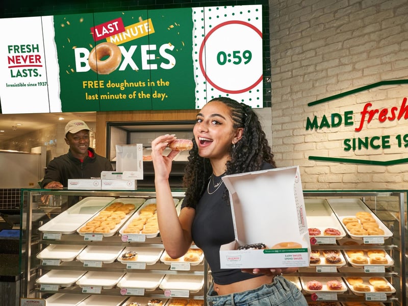 Donut shop Krispy Kreme in Gunwharf Quays has a 4.2 rating based on 139 Google reviews.