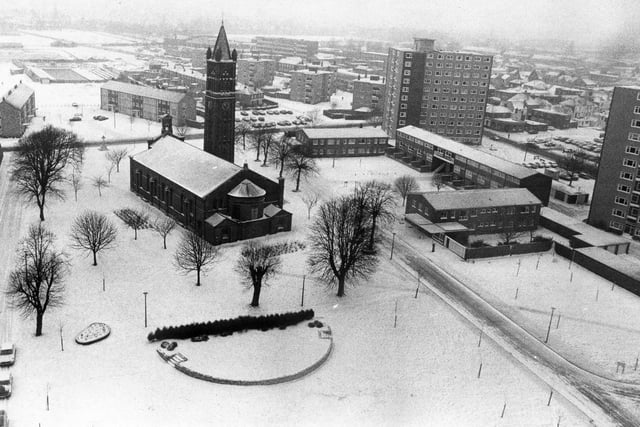 Gosport town centre covered in deep snow in January 1982
