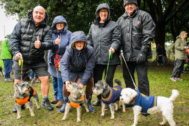 Pictured is: Ian Binks, Lynne Gannon,  Elaine, Shirley and Andrew Binks with their Schnauzers.

Picture: Keith Woodland (291021-40)