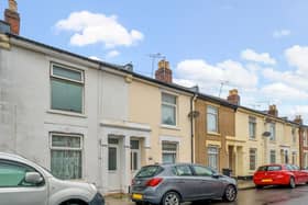 This two bed end terrace house for sale would be a brilliant investment for first time buyers.