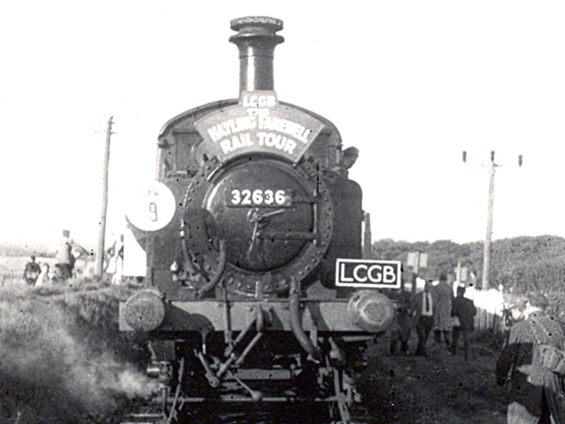 Loco 32636 with LCGB headboard had a photographic stop en-route to Hayling.