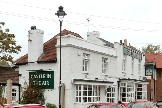 The Castle In The Air in Old Gosport Road, Fareham, is a Greene King pub.