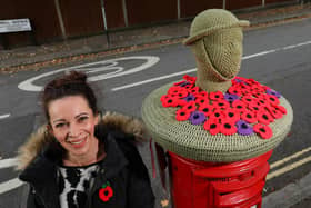 Nicky Stoneman with her crocheted post box 'topper' on a Remembrance theme, Burrill Avenue. Picture: Chris Moorhouse   (jpns 081121-21)