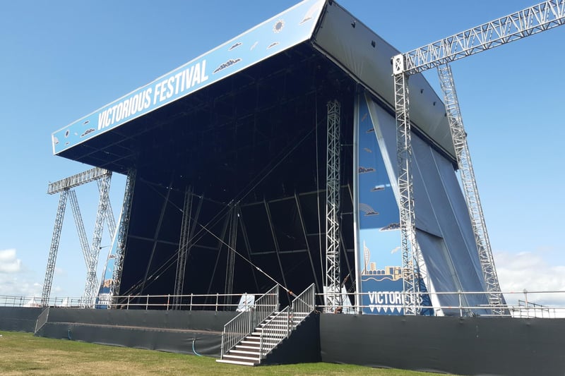The larger Common Stage and the backstage area is now all in place ready for the artists to arrive. Headlining on Friday will be Jamiroquai, on Saturday will be Kasabian and on Sunday will be Mumford & Sons