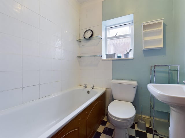 Bertie Road, Southsea. 3 Bedroom house ideal for first time buyer ready to move straight into. £275,000.
