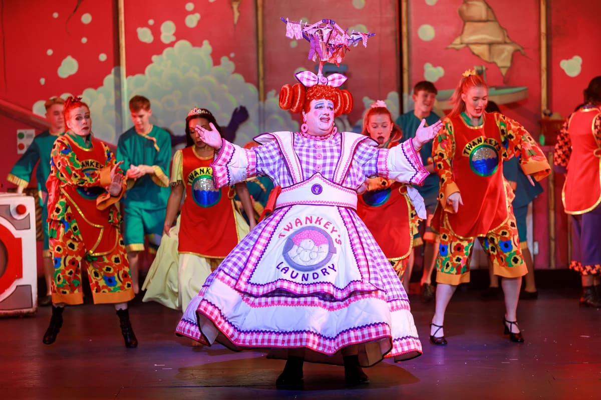 „Sie haben sich selbst übertroffen“ bei der diesjährigen Pompey-Pantomime ...