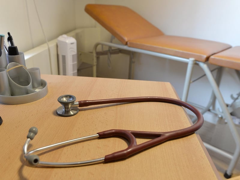 Somers Town Health Centre has a rating of 2.2 from 40 Google reviews.