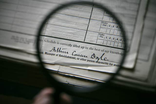 The 1921 Census shows many notable figures including Sir Arthur Conan Doyle.