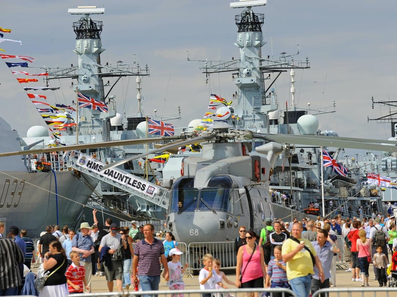 A Navy Days base open day in 2010 (102438-1117)
