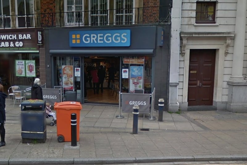 This Greggs is located in Commercial Road in Portsmouth and it has a Google rating of 4.2 with 196 reviews.