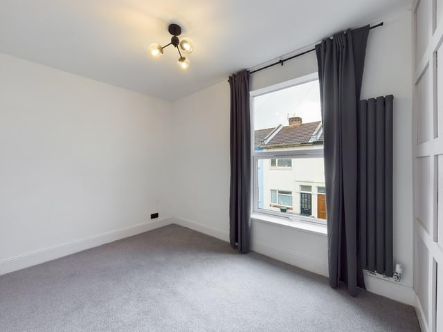 The front bedroom at Esslemont Road, Southsea