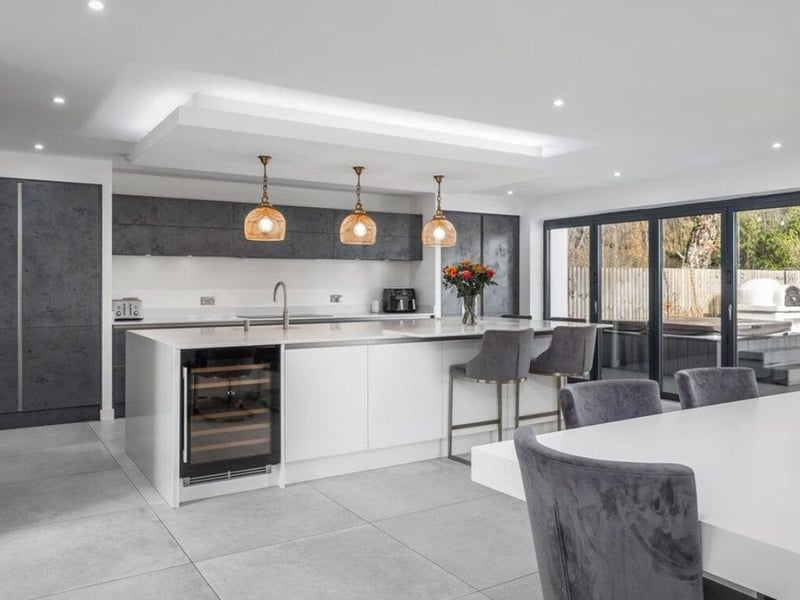 This home is extremely contemporary and it is beautifully designed throughout.